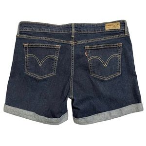 Levis Jean Shorts Sewn In Cuffs Womens Size 33 x 4 Dark Wash